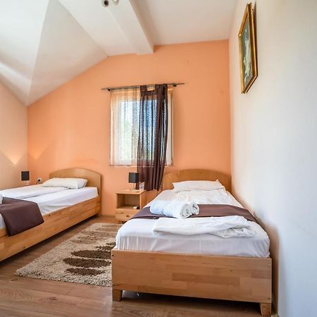 Garni Hotel Mali Predah Knjazevac Екстер'єр фото