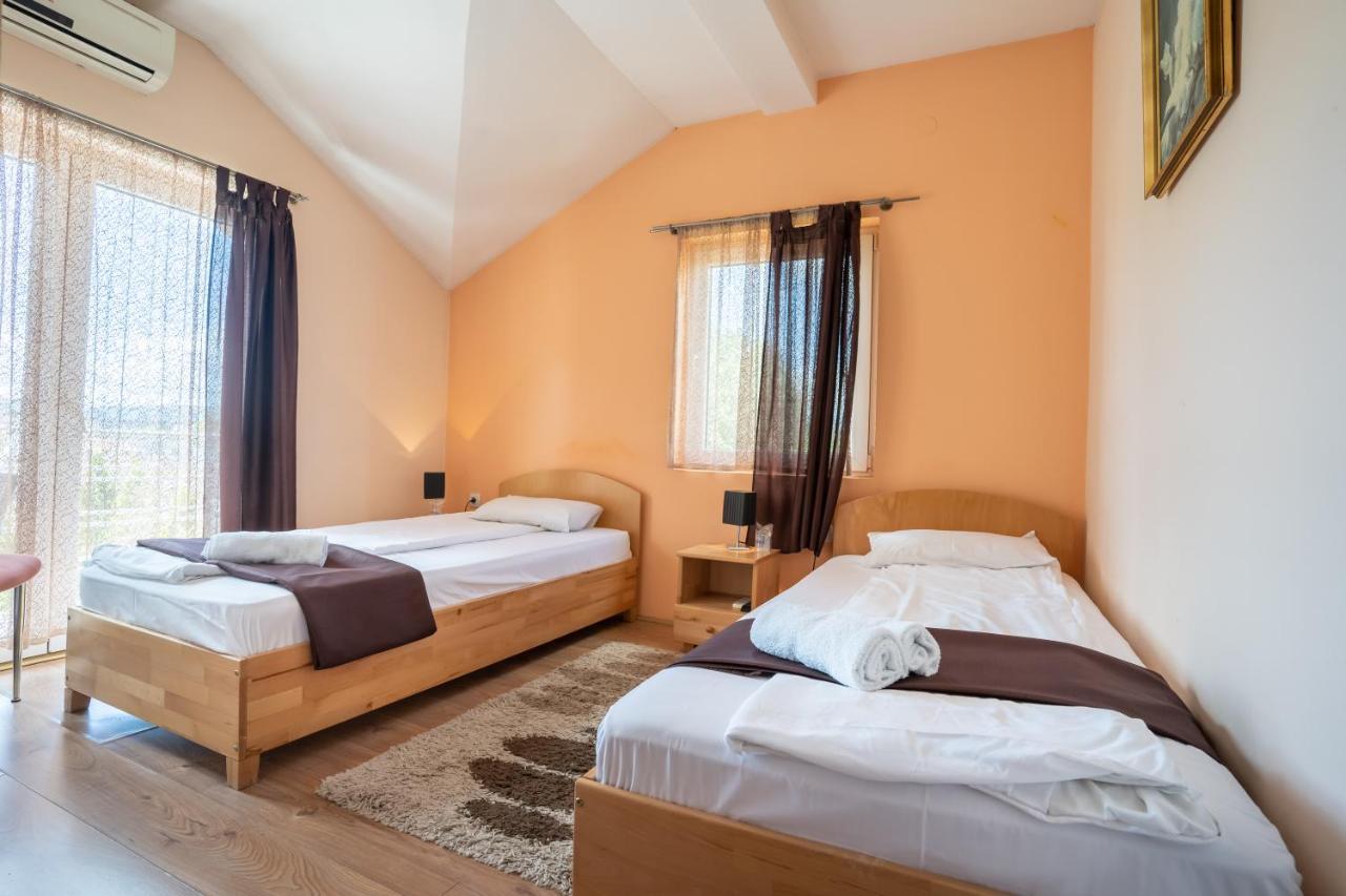 Garni Hotel Mali Predah Knjazevac Екстер'єр фото